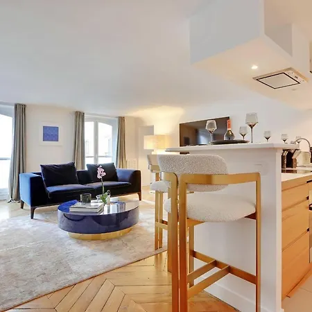 Elegant - 2bd-6p - Avenue Montaigne Paris