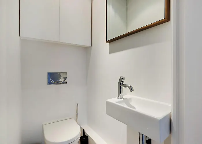 Apartmán Elegant - 2bd-6p - Avenue Montaigne Paříž