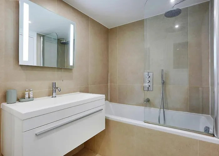 Apartmán Elegant - 2bd-6p - Avenue Montaigne Paříž