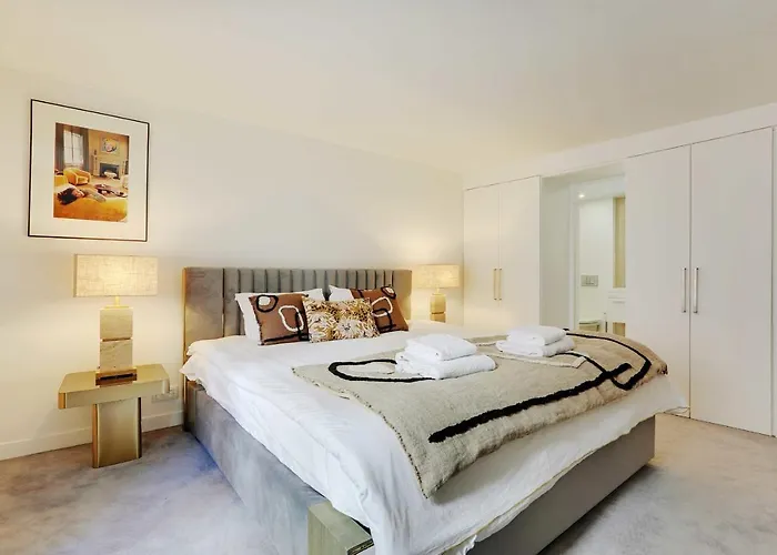 Apartmán Elegant - 2bd-6p - Avenue Montaigne Paříž
