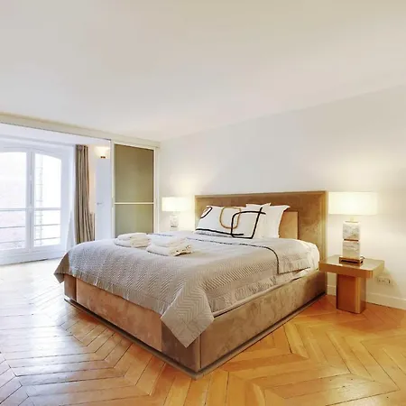 Elegant - 2bd-6p - Avenue Montaigne * Paříž